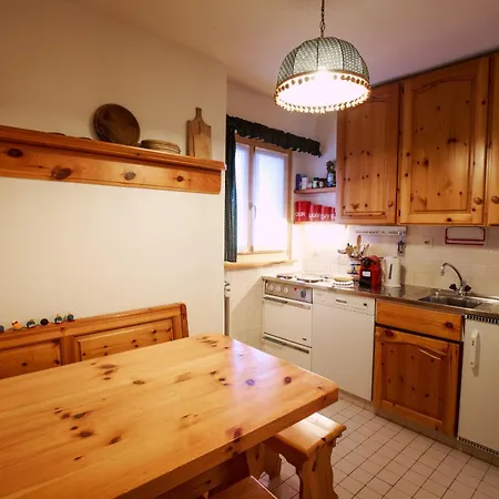 Apartment Chesa Cuntainta B 4pax -